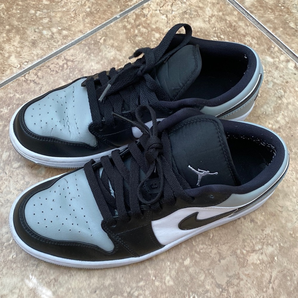 Air Jordan 1 low